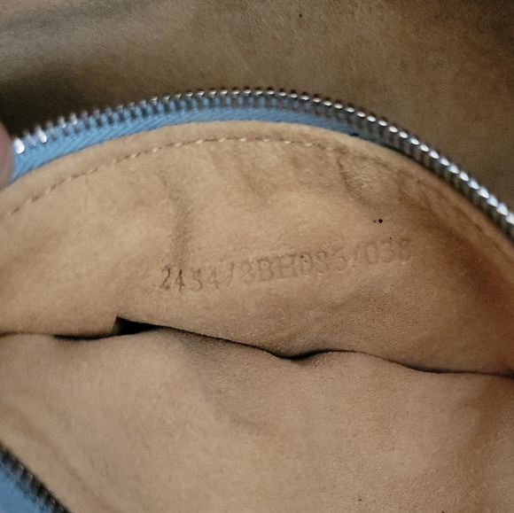 Fendi Selleria Blue Pebble Leather Bag - Picture 6 of 9